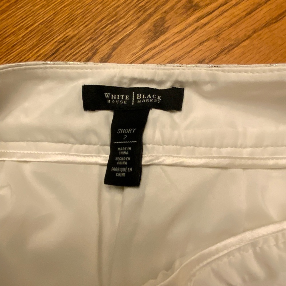White House Black Market Cream Patterned Shorts - Picture 3 of 5